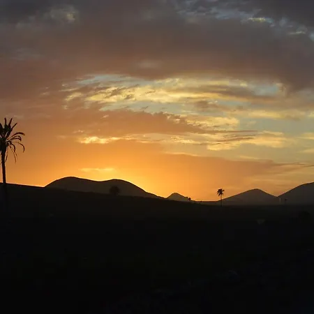 Апартаменты Casa Bermejo Сан-Бартоломе